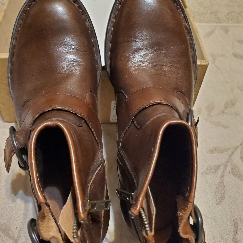 Born Tan Leather Ankle Boots